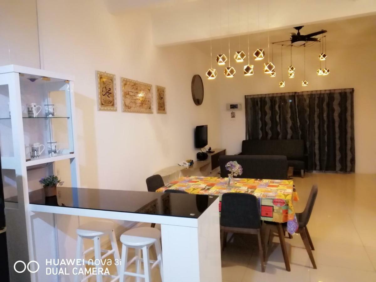 Alyaleesya Homestay Teres Brinchang Eksteriør billede